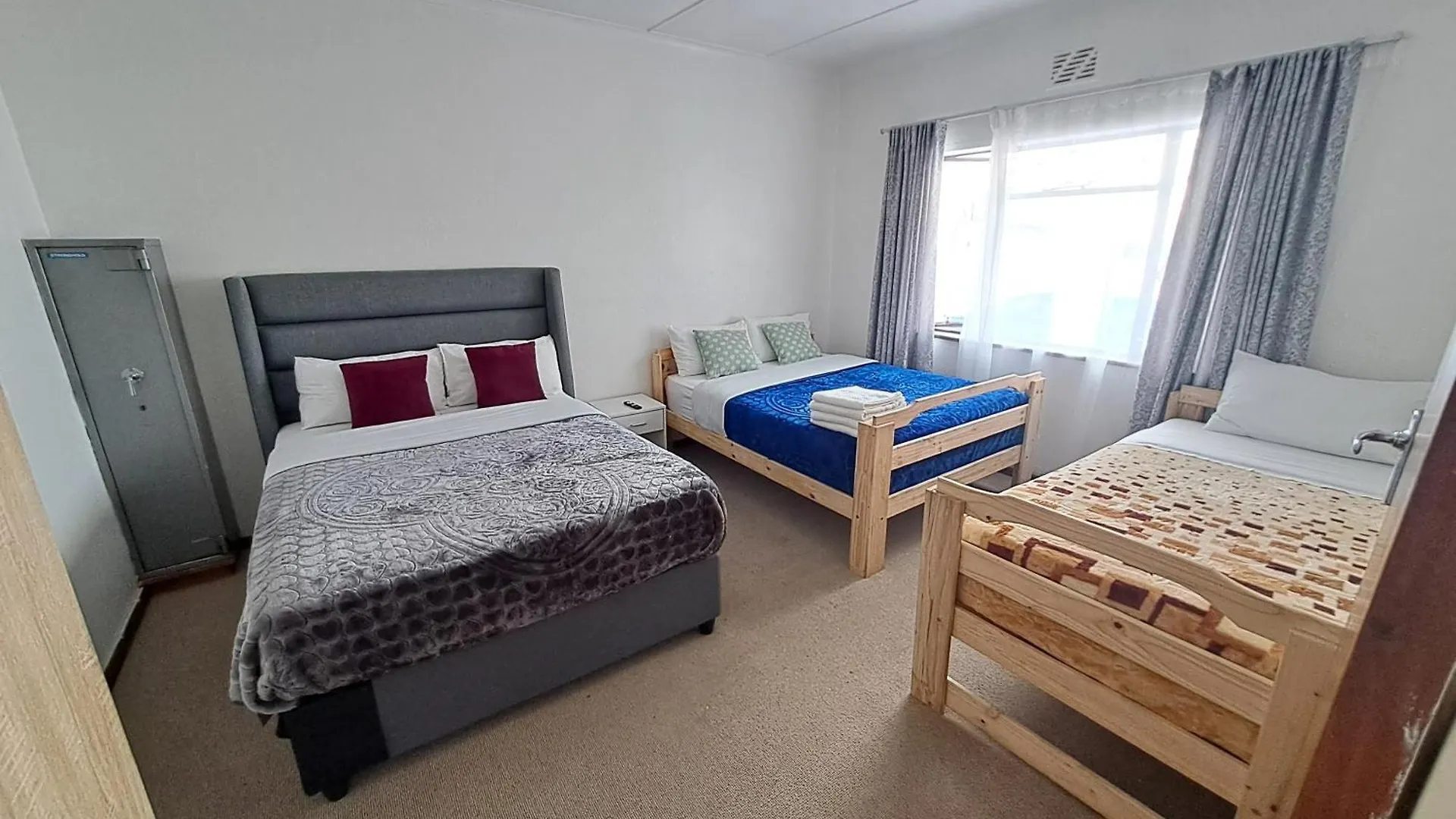 Bed & Breakfast Haresca Luxury Accommodation Parow Cape Town