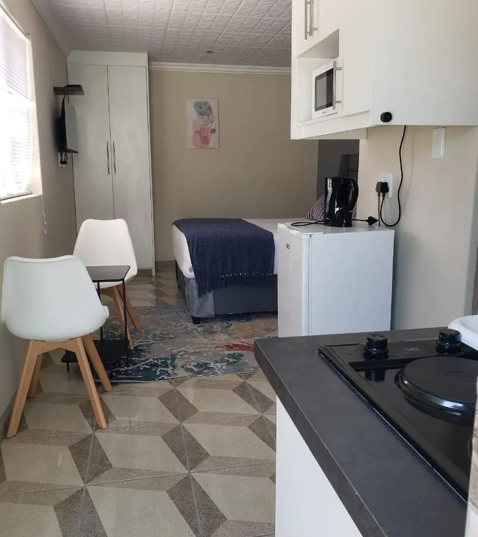 Haresca Luxury Accommodation Parow Cape Town Bed & Breakfast